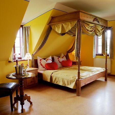Rittergut Nickelsdorf Hotel Bagian luar foto